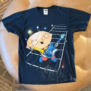 Fruit of the Loom Black family guy stewie Guitar T-Shirt